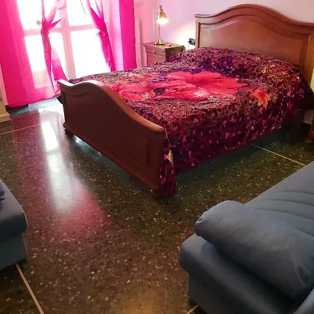 Bed and breakfast Cantore 11a